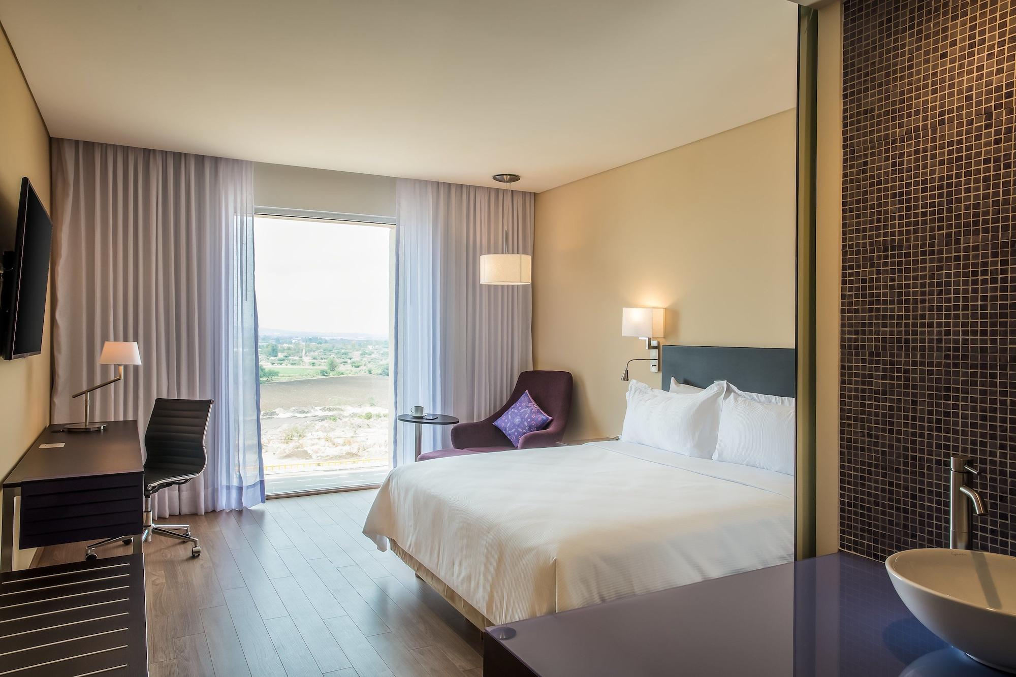 Fiesta Inn Silao Puerto Interior Kültér fotó