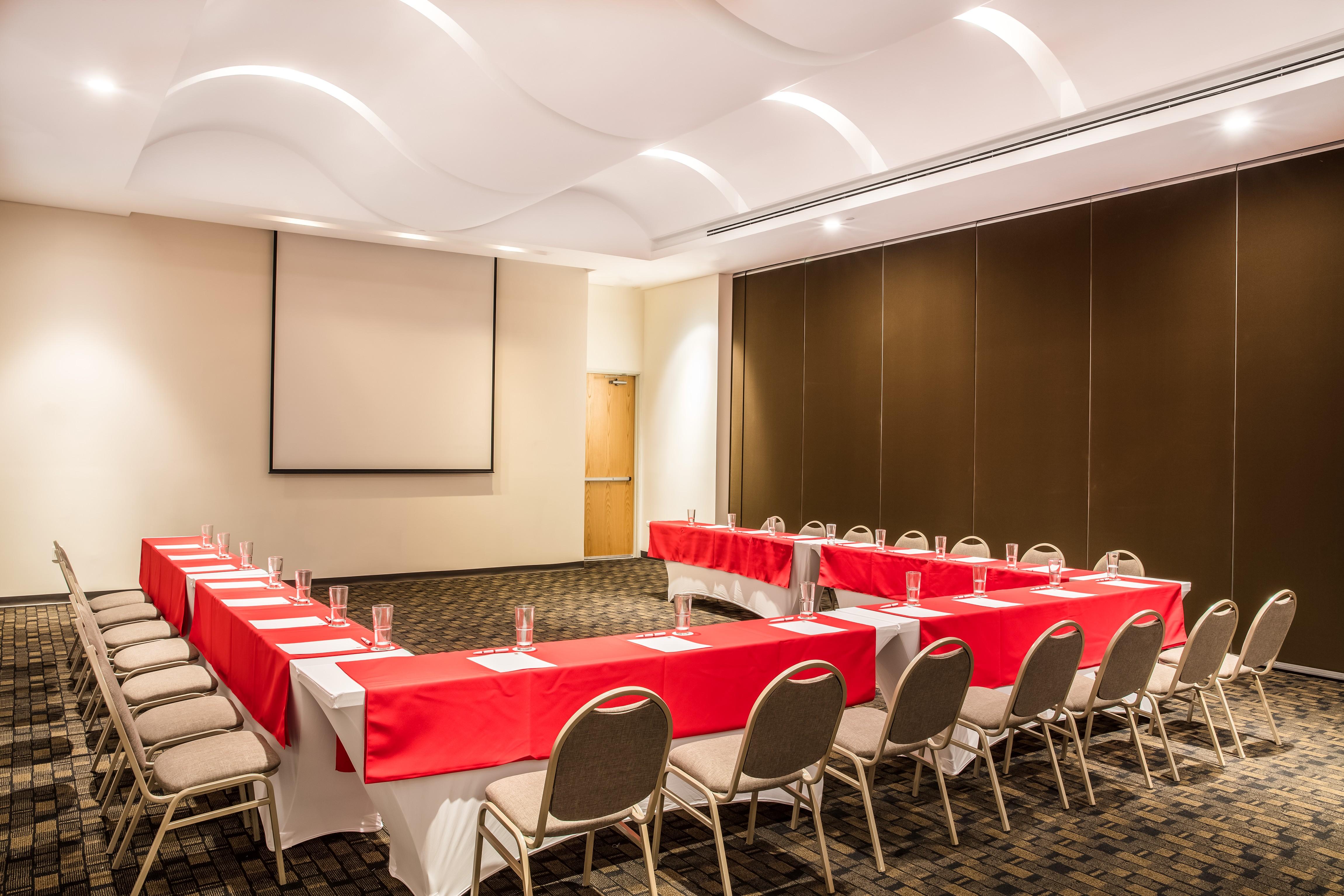 Fiesta Inn Silao Puerto Interior Kültér fotó