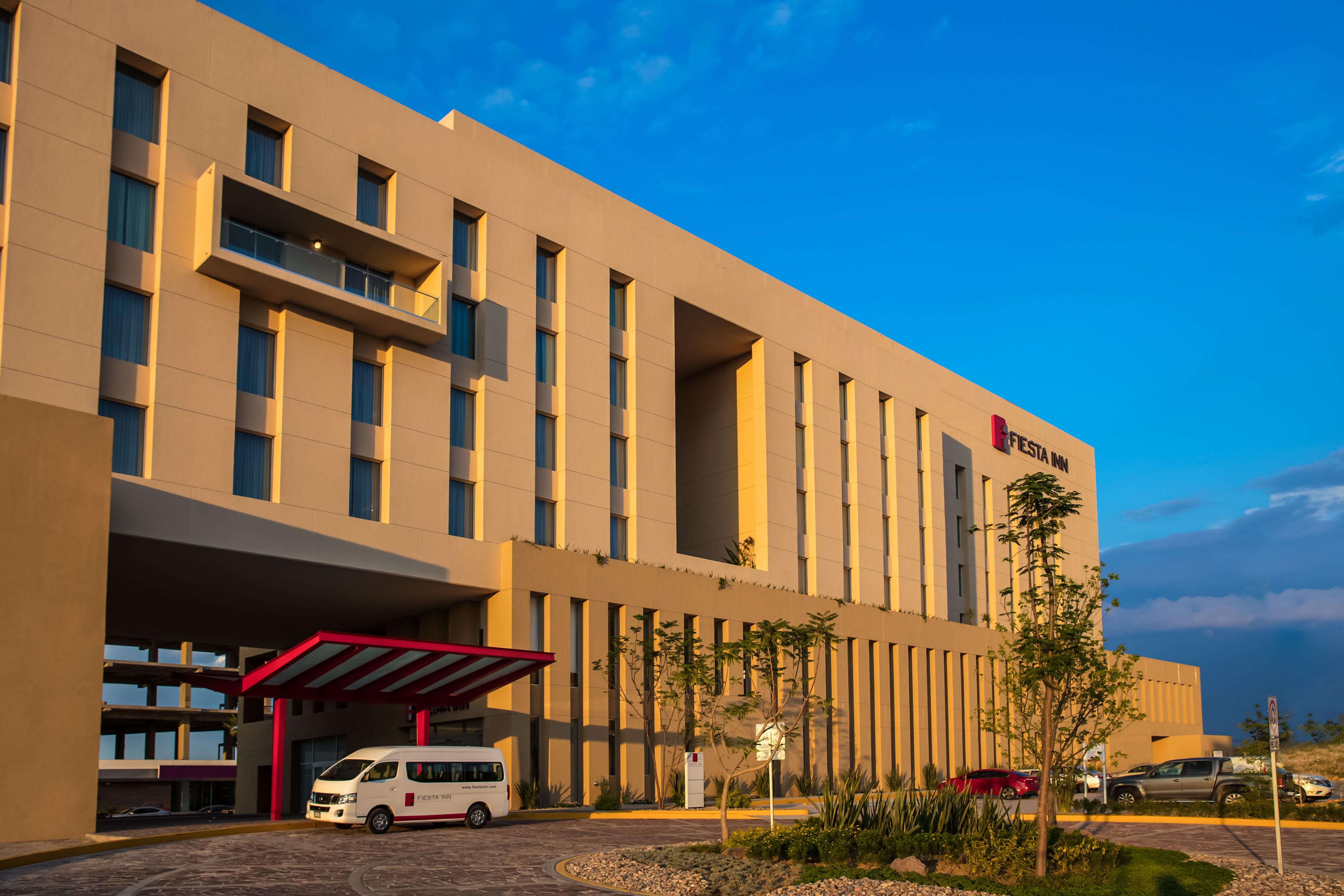 Fiesta Inn Silao Puerto Interior Kültér fotó