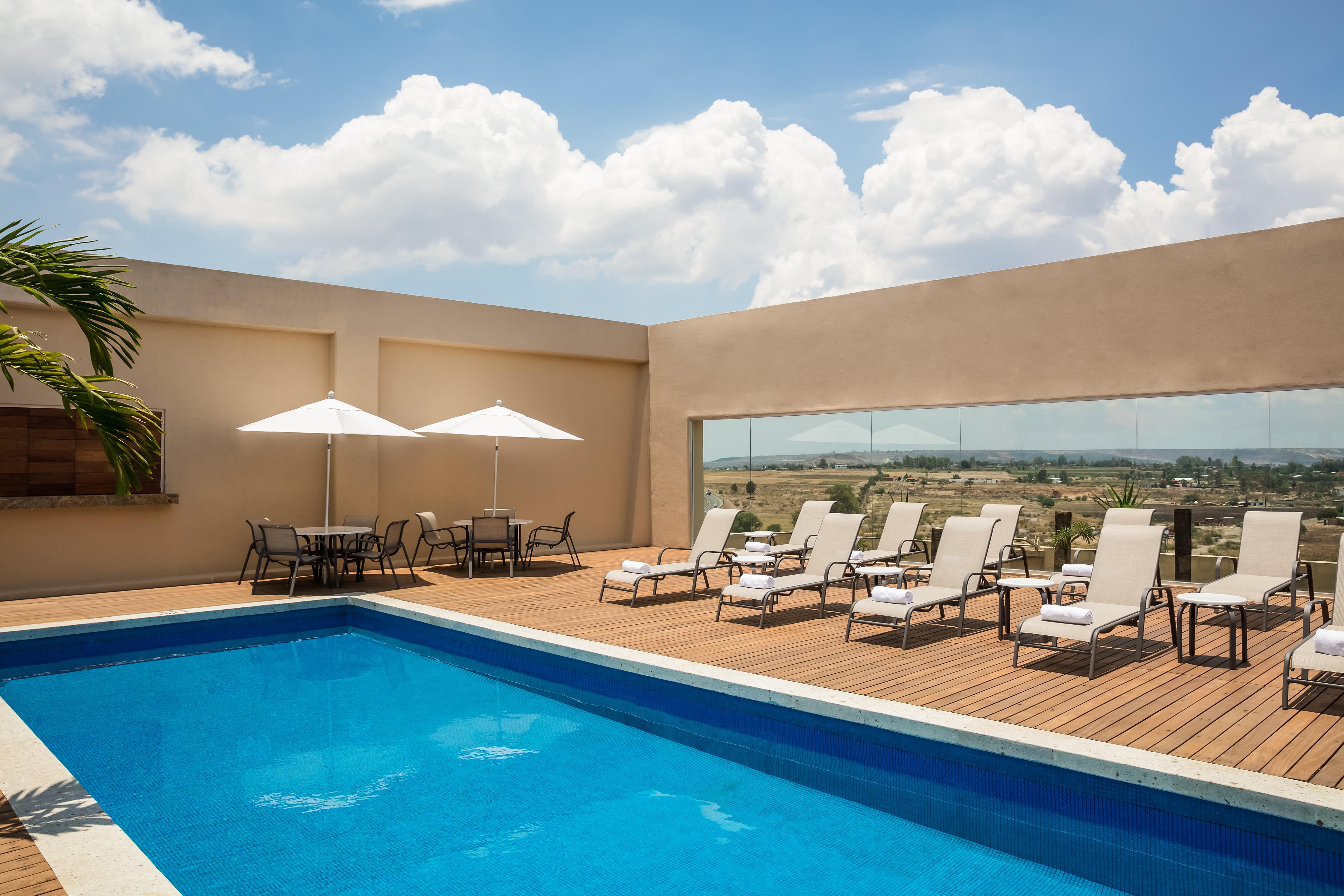 Fiesta Inn Silao Puerto Interior Kültér fotó